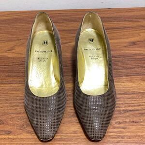 Bruno Magli Suede Leather Pumps with Low Block Heel. Brown/Taupe. Size 6.5 B.